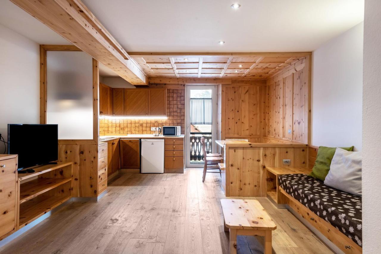 Rodella A Parte Apartamento Campitello di Fassa Exterior foto